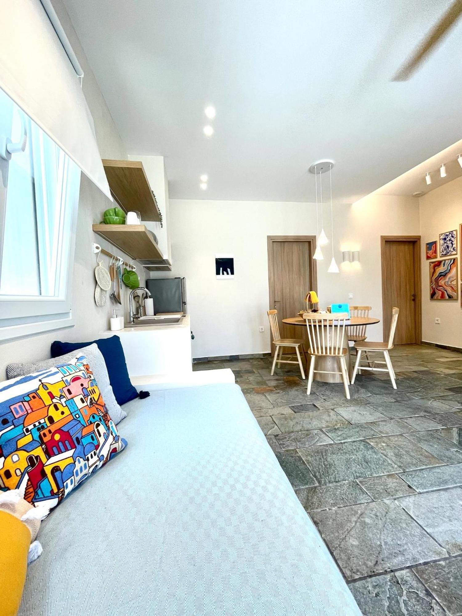 Staybridge Apartments, เมซอนกิ ภายนอก รูปภาพ